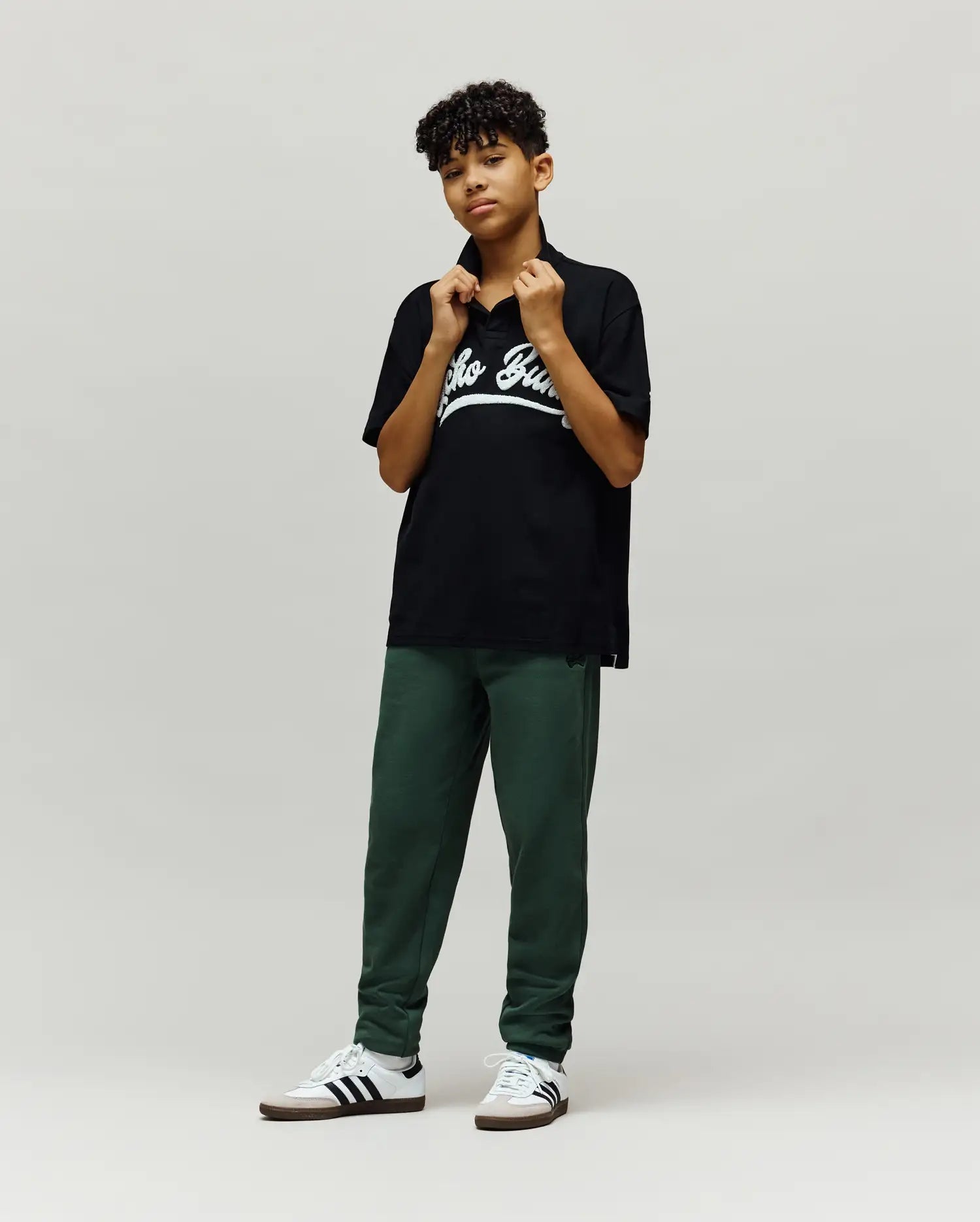 KT0100070-BLK_4T.jpg