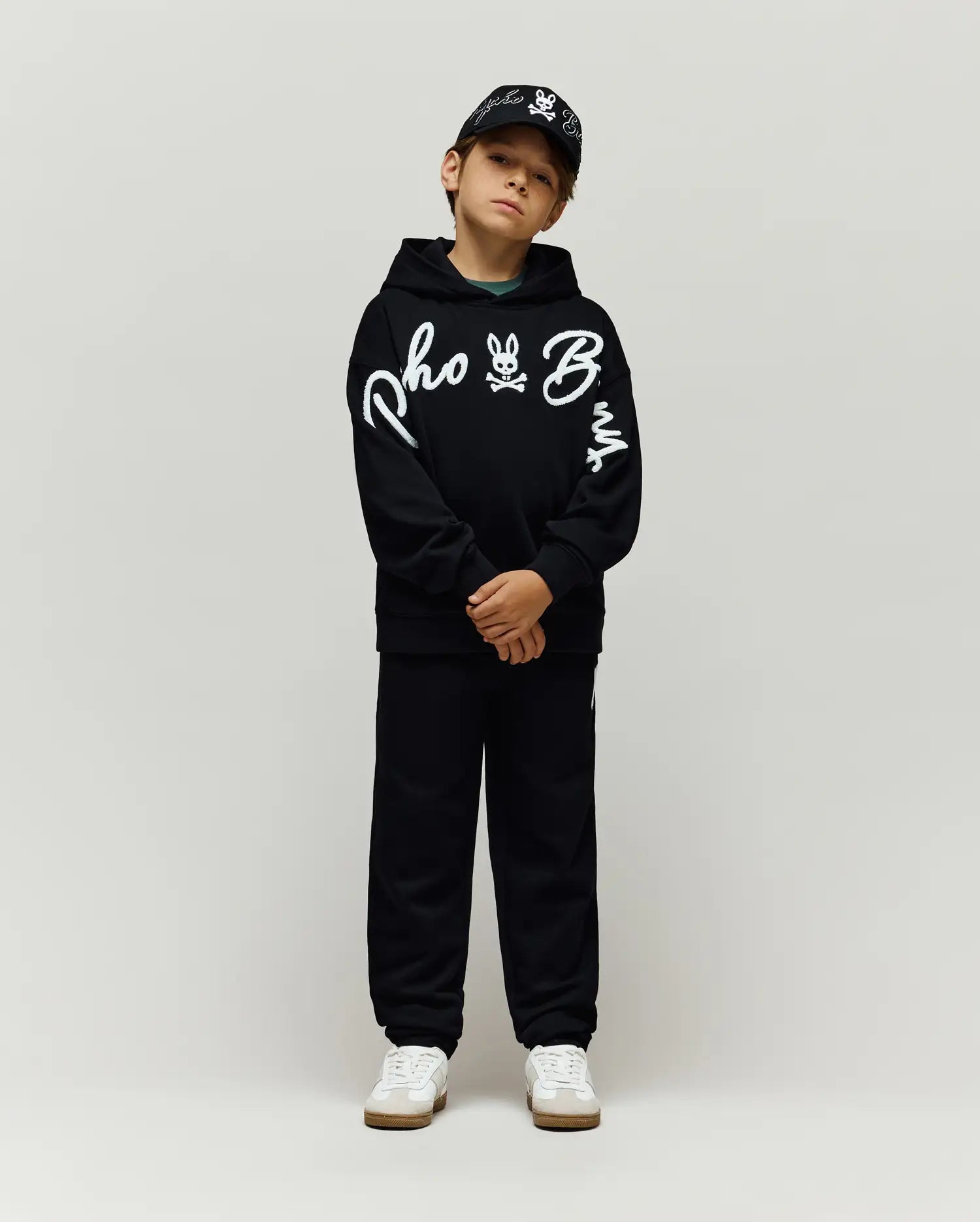 KT0500041-BLK_4.jpg