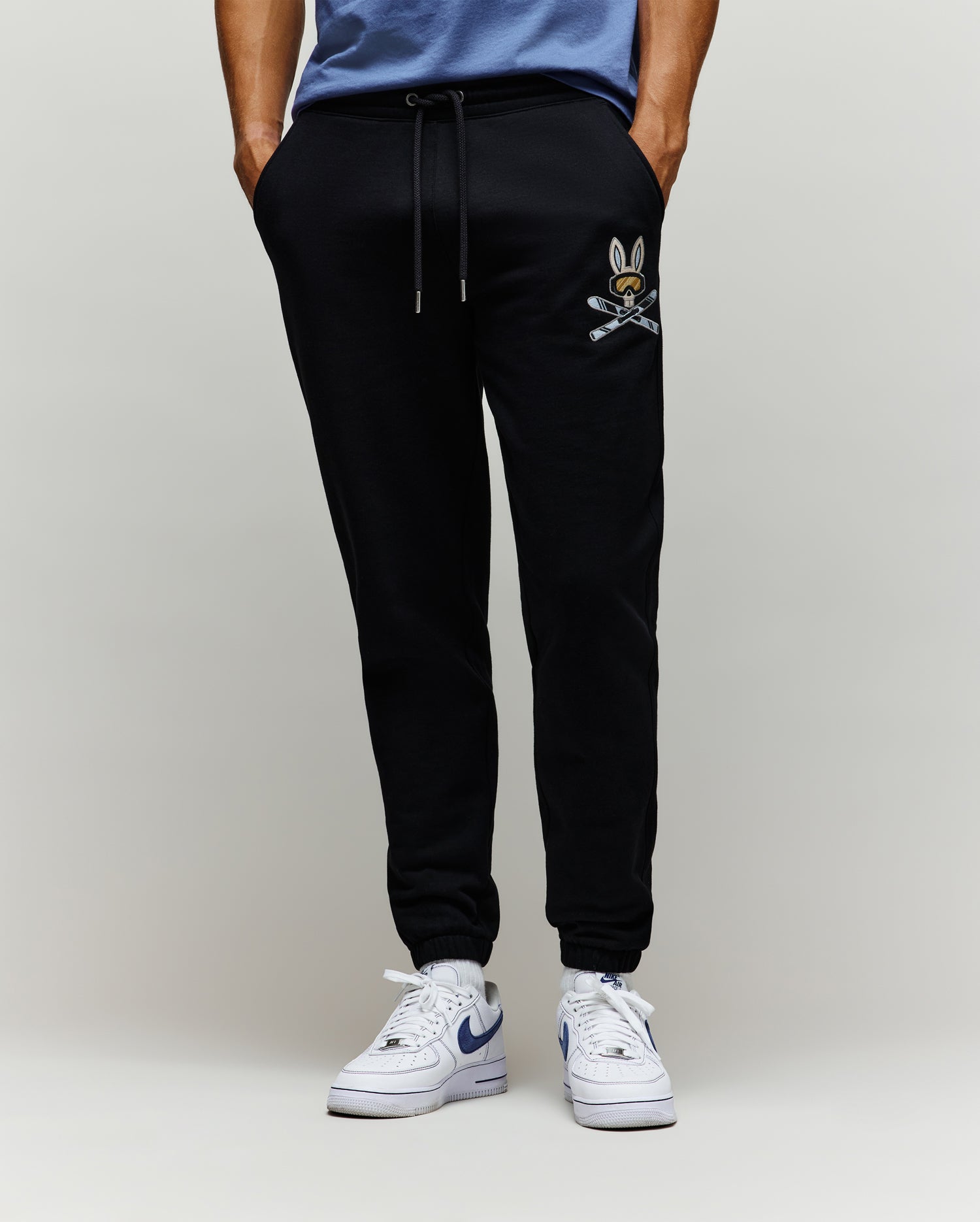 MB0800038-BLK_1.jpg