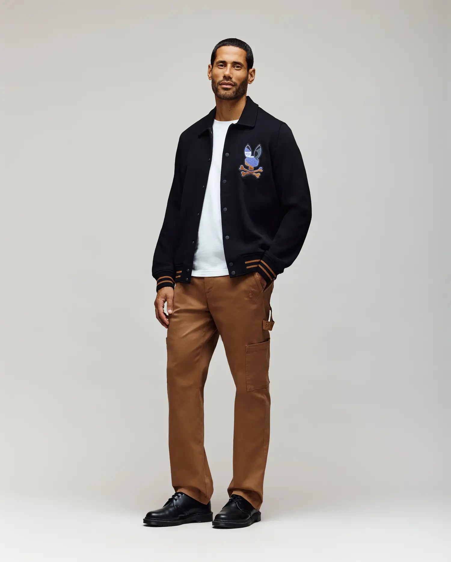 MO1100007-BLK_5.jpg