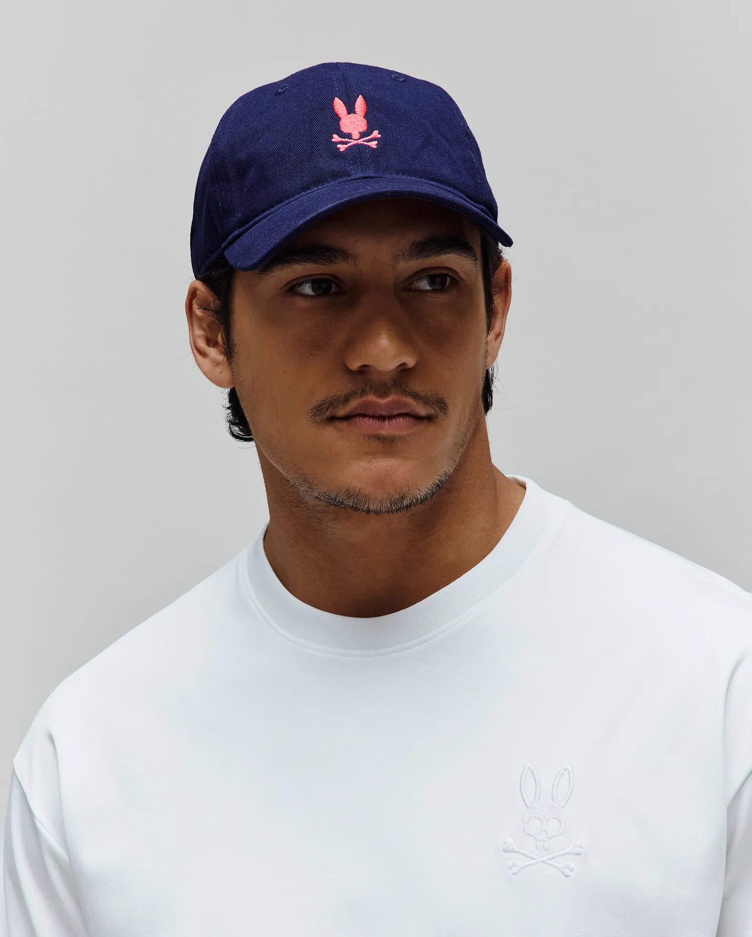 MO1500100-EVB_1.jpg