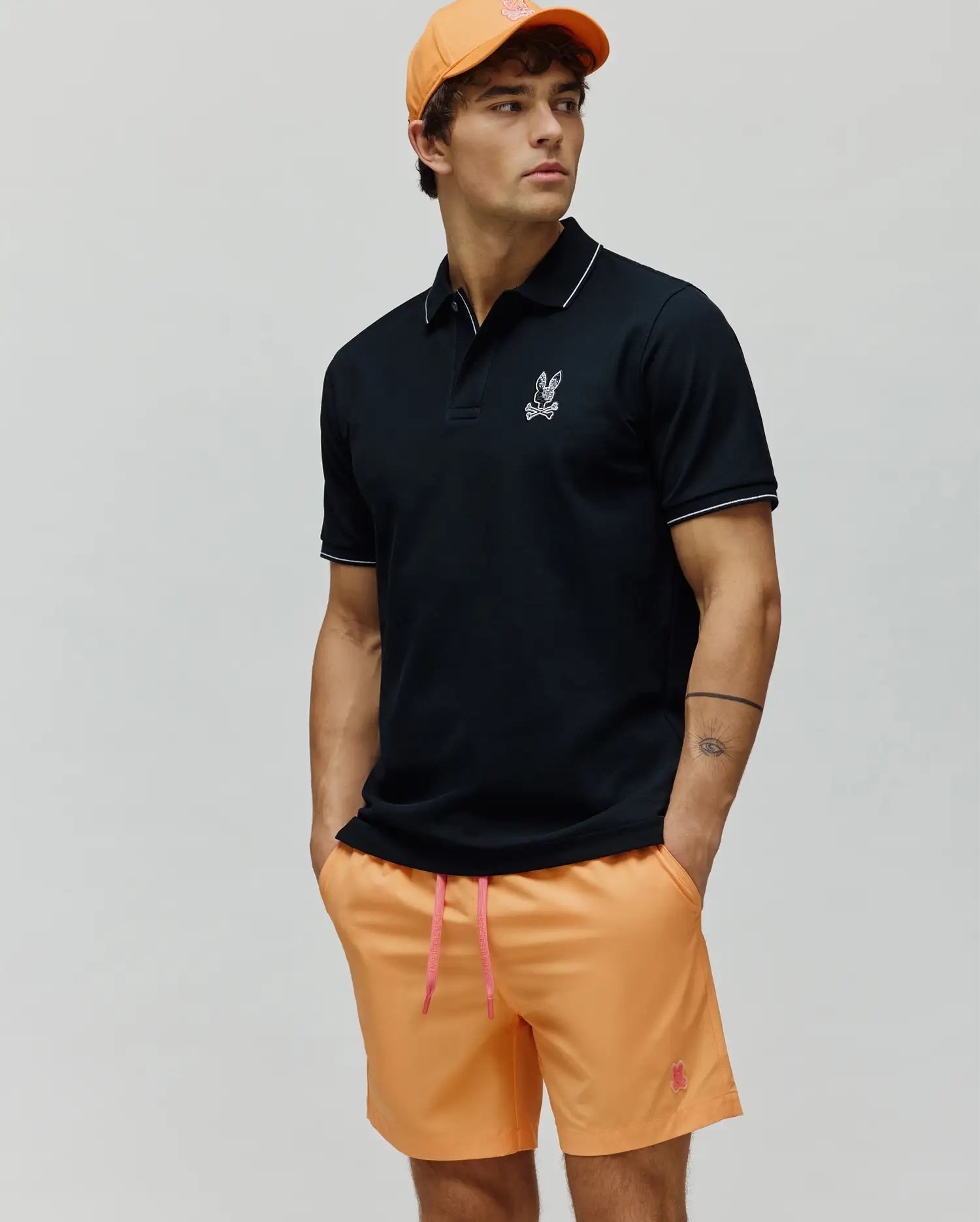 MT0100119-BLK_2.jpg