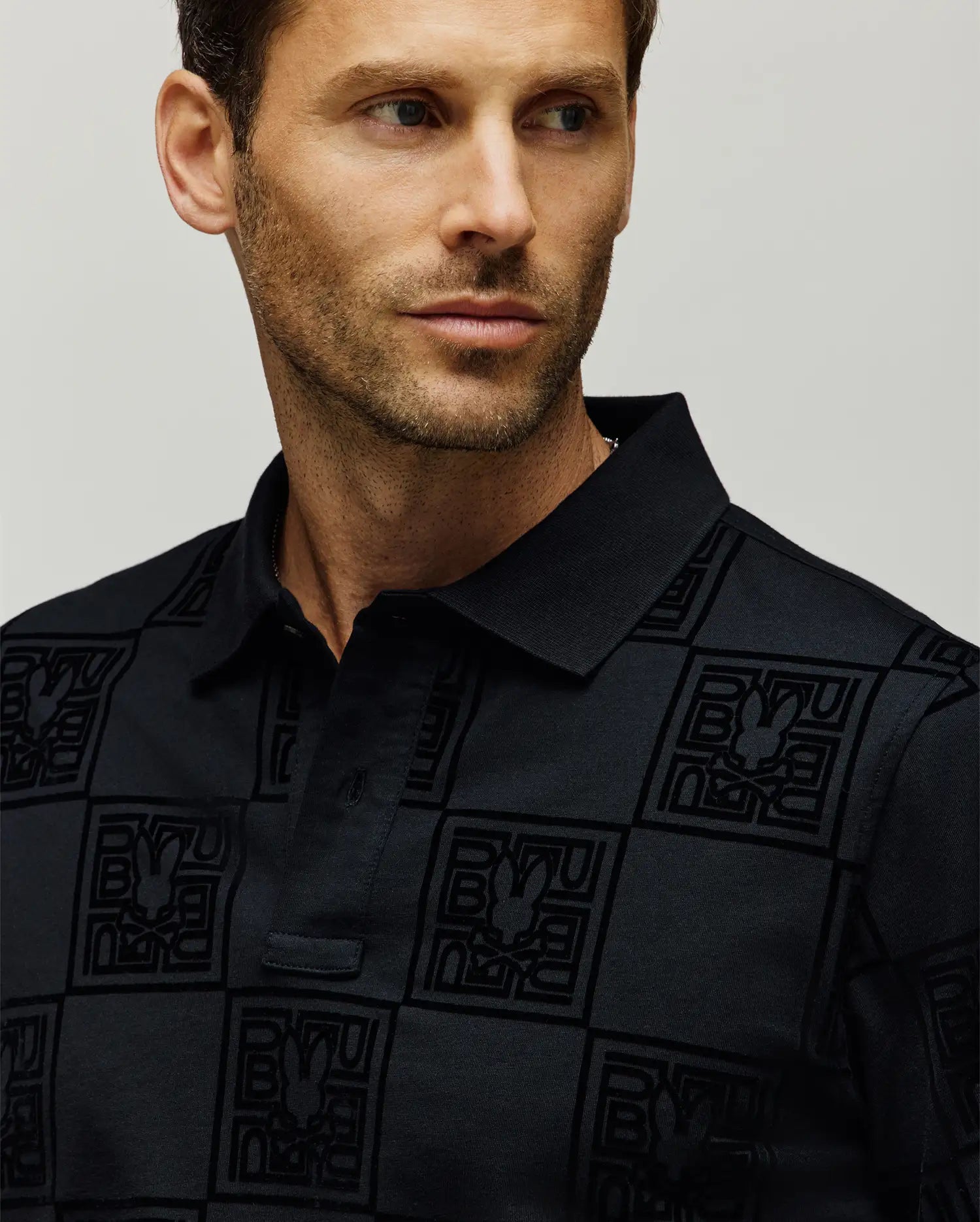 MT0100140-BLK_3.jpg