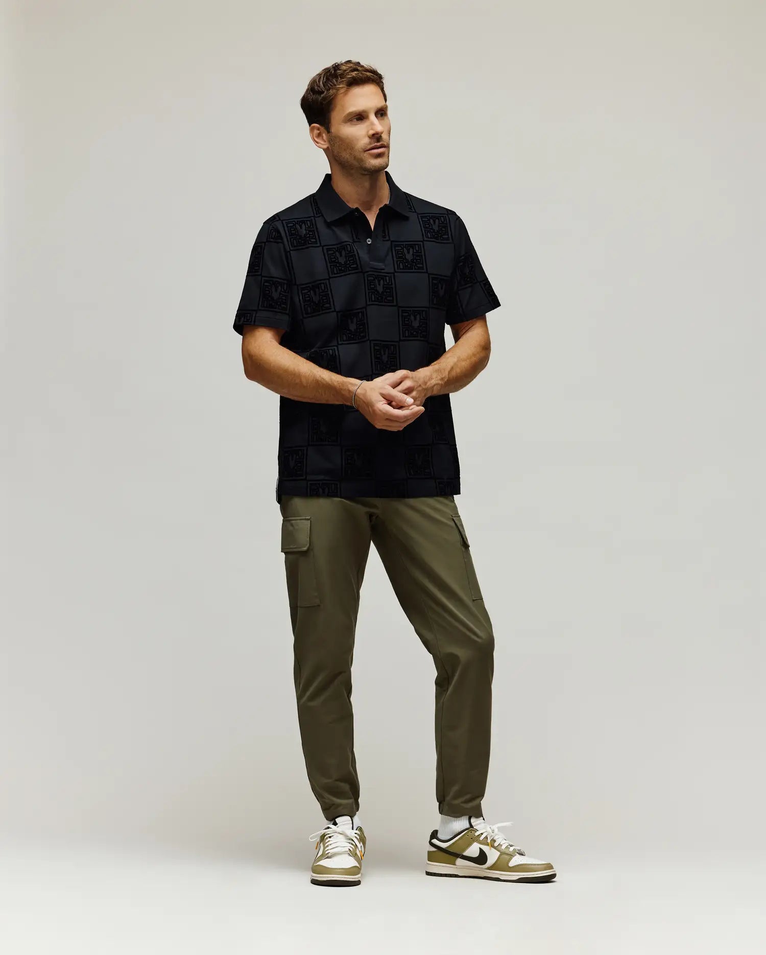 MT0100140-BLK_4.jpg