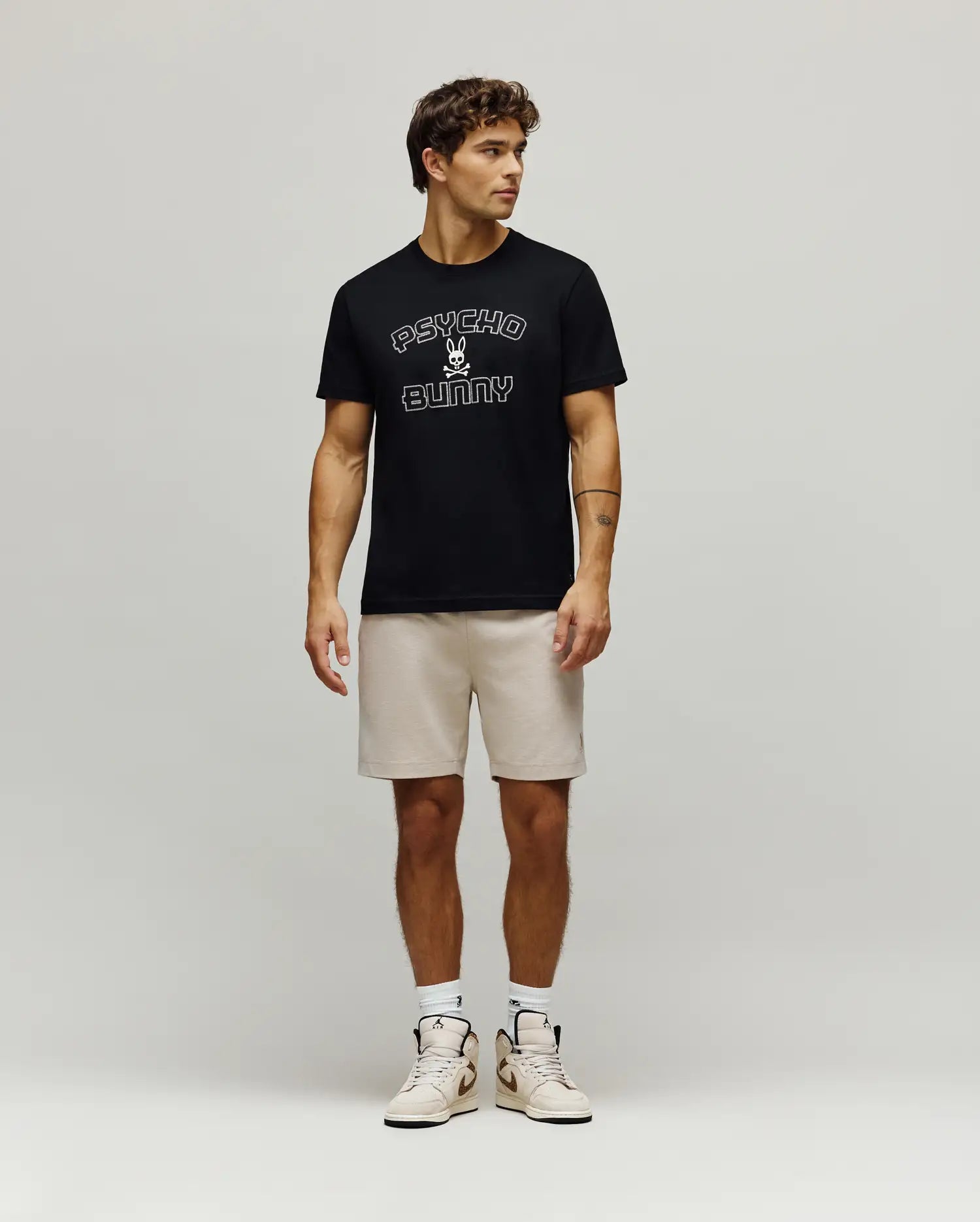 MT0200143-BLK_4.jpg