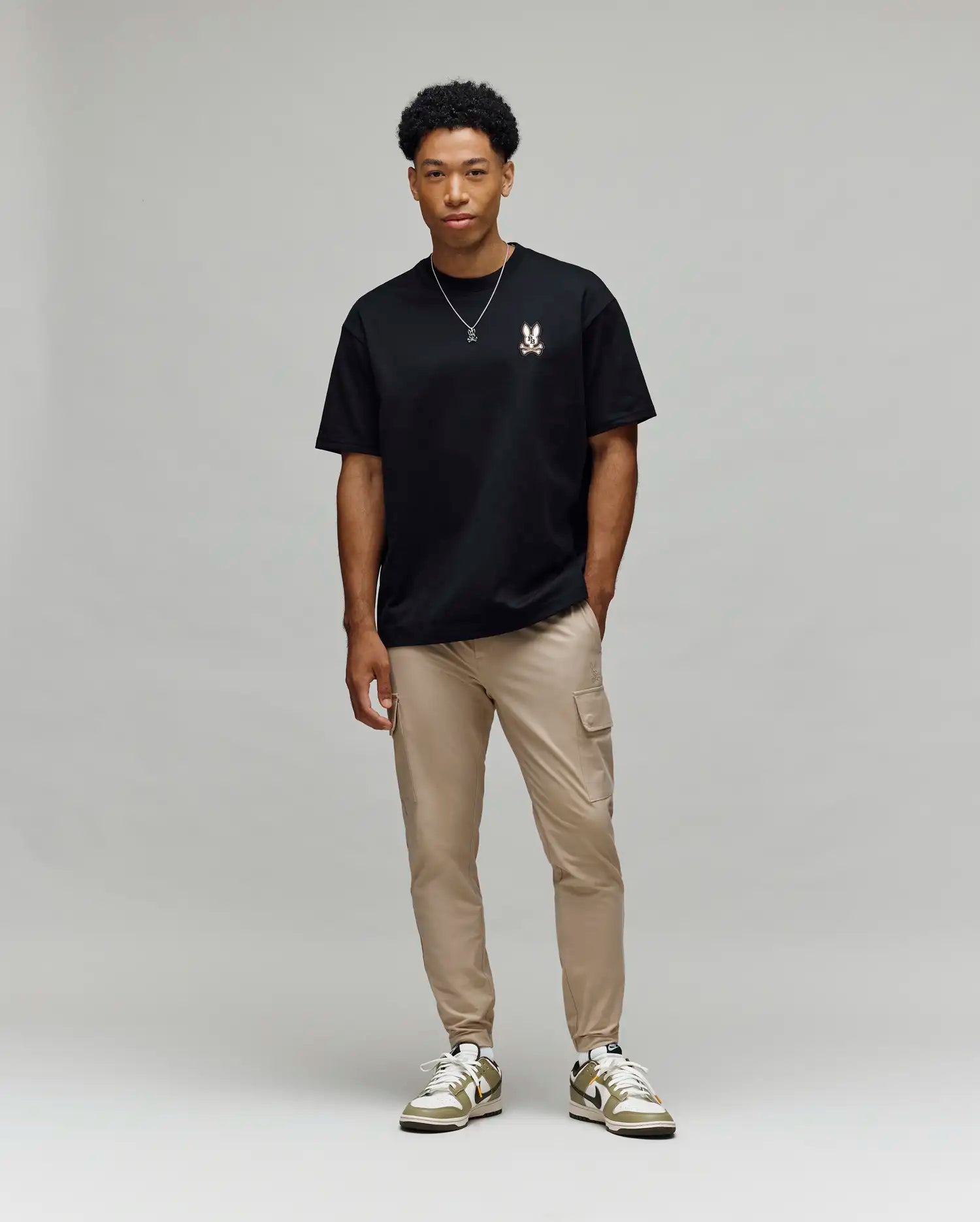 MT0200152-BLK_4.jpg