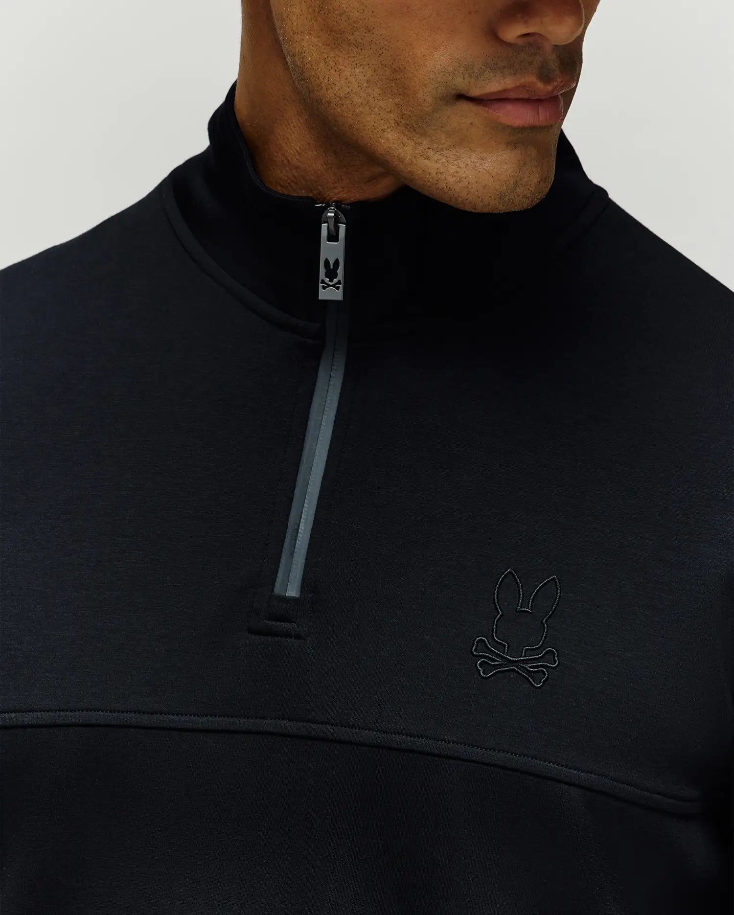 MT0500109-BLK_3.jpg