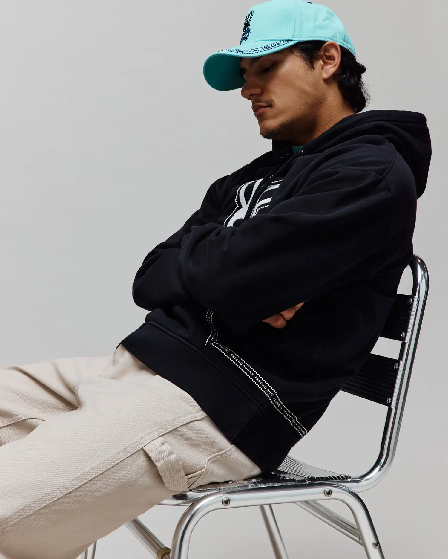 MT0500125-BLK_4.jpg