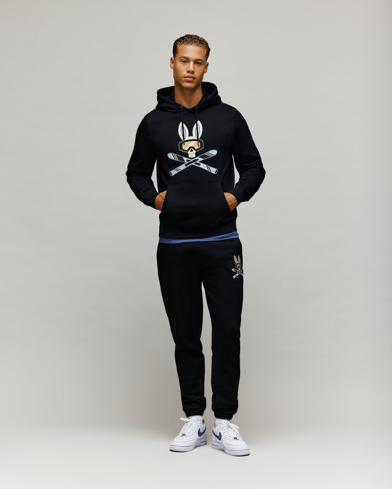 MT0500150-BLK_4.jpg