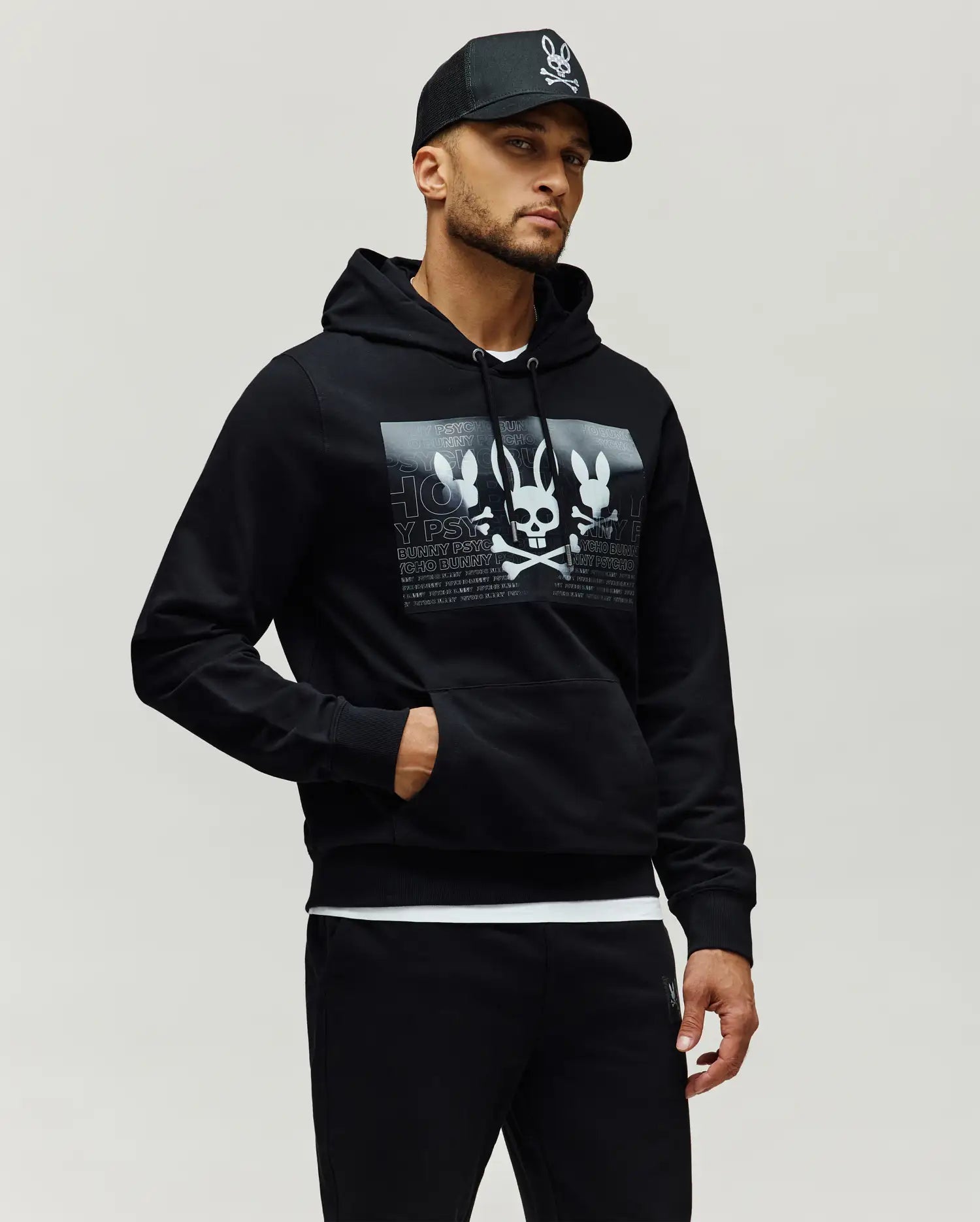 MT0500168-BLK_2.jpg
