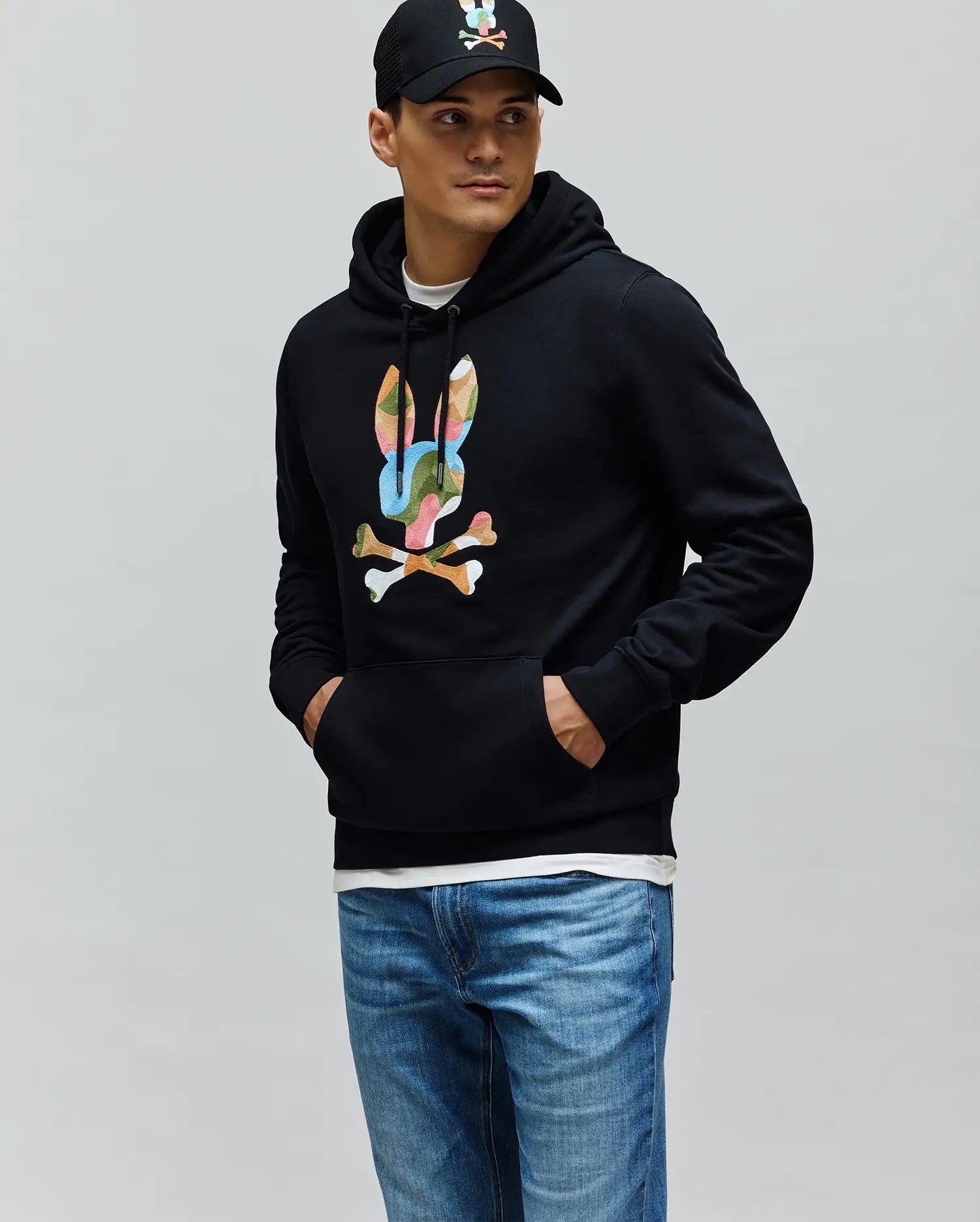 MT0500174-BLK_2.jpg